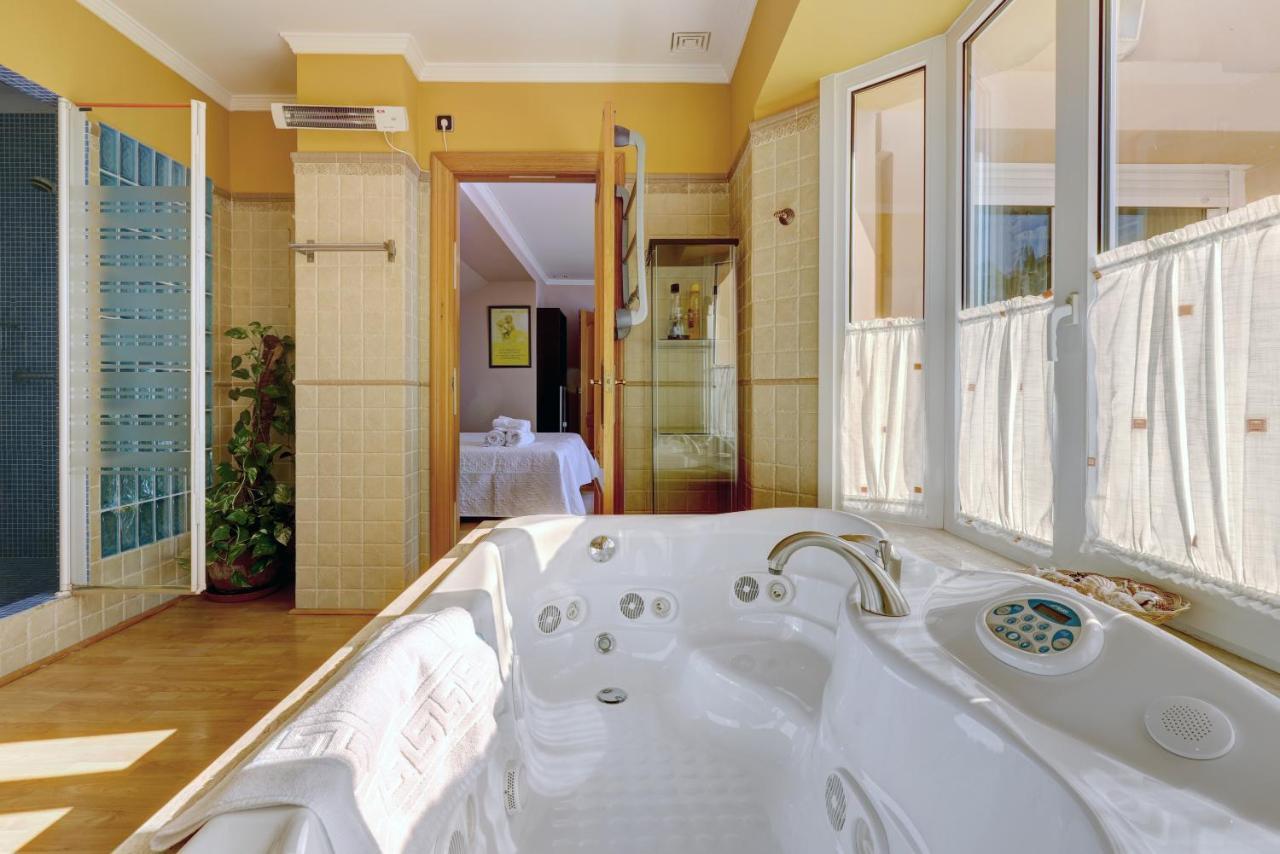 Villa Alcaidesa Vistas Al Mar San Roque  Ngoại thất bức ảnh